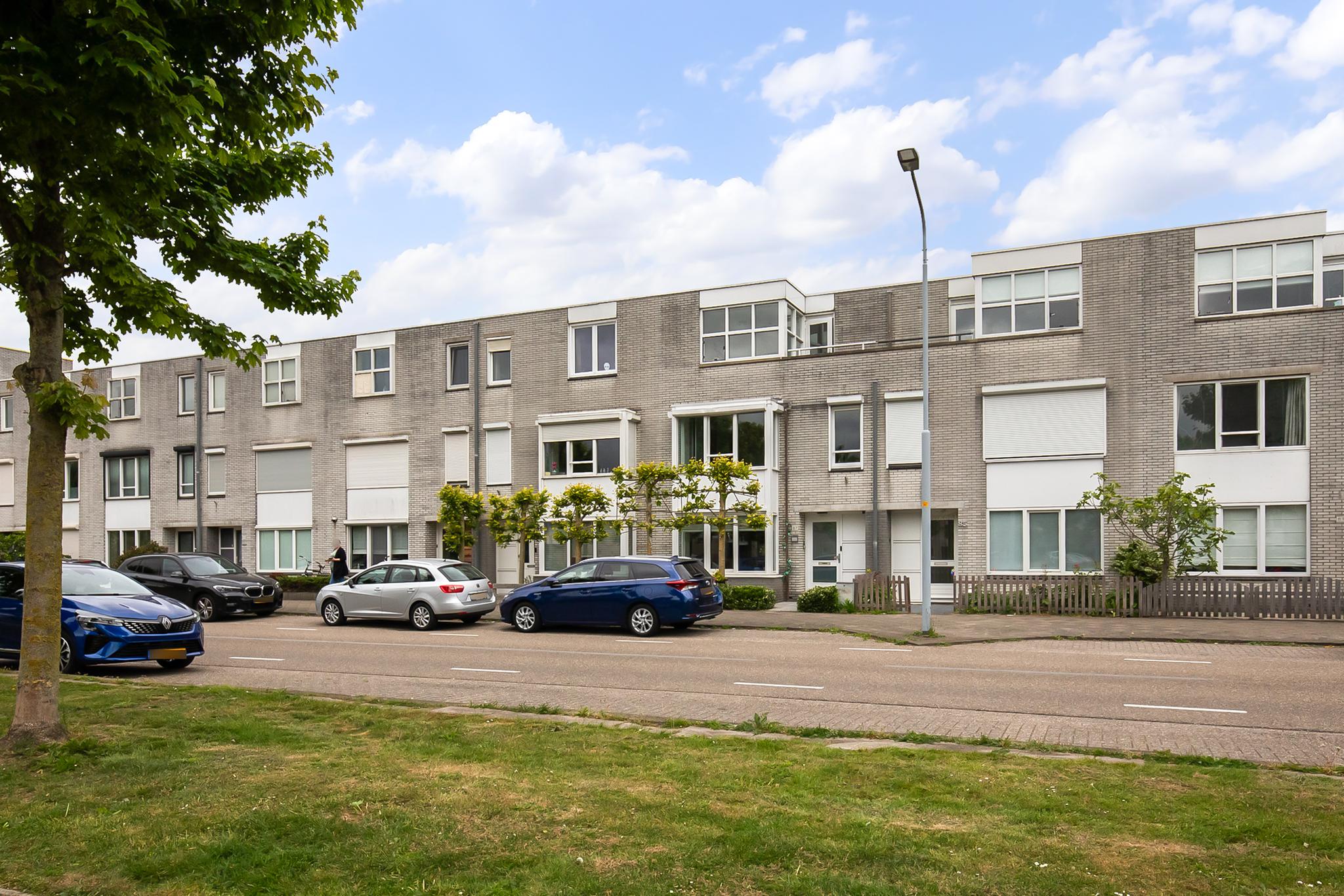 Reina Prinsen Geerligsdreef 87 , 2135 HS Hoofddorp 37