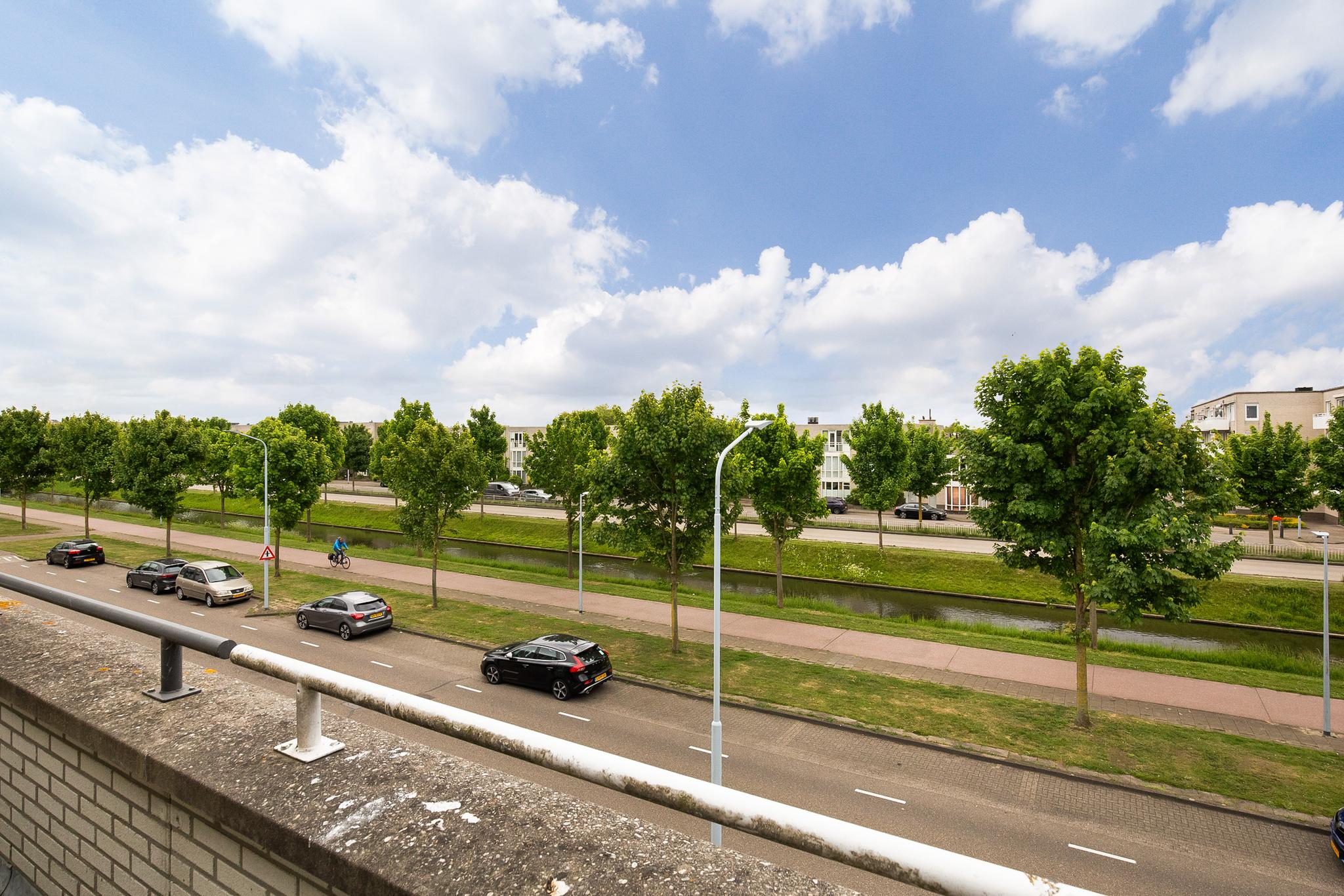 Reina Prinsen Geerligsdreef 87 , 2135 HS Hoofddorp 32